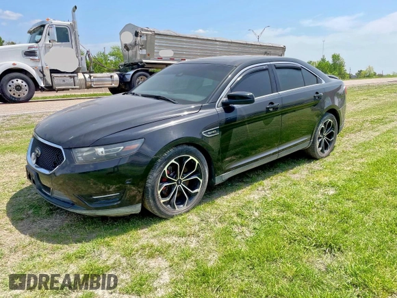 2013 Ford Taurus SHO z VIN 1FAHP2KT6DG144172, wystawiony jako Copart lot #54102495 z przebiegiem Nie podano mil oraz Czysty tytuł • Clean title. Historia ofert i sprzedaży dostępna na DreamBid. Obrazek 2.