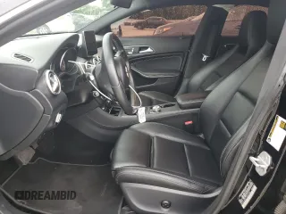 2018 Mercedes-Benz CLA 250 z VIN WDDSJ4EB1JN557324, wystawiony jako Copart lot #55088825 z przebiegiem 86 786 mil mil oraz Szkoda całkowita • Salvage title. Historia ofert i sprzedaży dostępna na DreamBid. Obrazek 7.