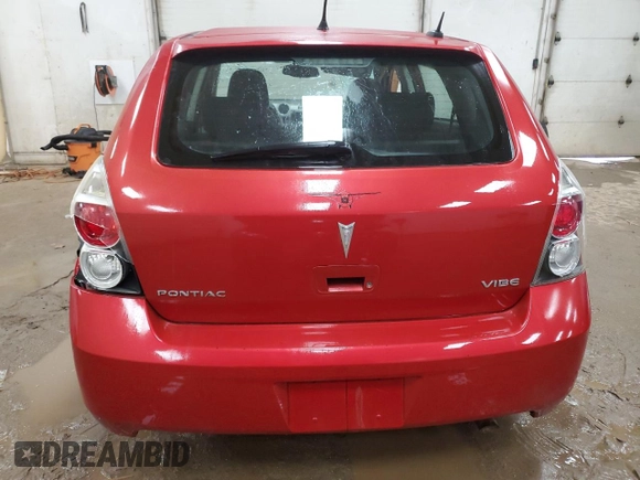 2010 Pontiac Vibe 1SA z VIN 5Y2SP6E89AZ403574, wystawiony jako Copart lot #43830045 z przebiegiem 222 828 mil mil oraz Czysty tytuł • Clean title. Historia ofert i sprzedaży dostępna na DreamBid. Obrazek 6.