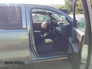 2024 Chevrolet Colorado 4WD Trail Boss with VIN 1GCPTEEK8R1307923, listed as a IAAI auction lot 42423905 with 4,190 mi miles and . Bid and sale history available at DreamBid. Image 5.