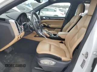 2015 Porsche Cayenne Diesel with VIN WP1AF2A22FLA32081, listed as a Copart auction lot 46645715 with 68,644 mi miles and Salvage title. Bid and sale history available at DreamBid. Image 7.