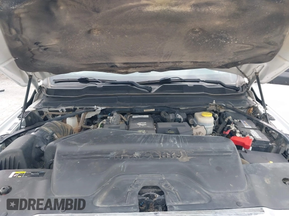 2022 Ram 2500 Tradesman with VIN 3C6UR5CL3NG130973, listed as a IAAI auction lot 42159421 with 156,800 mi miles. Bid and sale history available at carsss.com. Image 10.