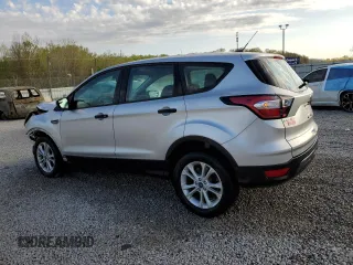 2017 Ford Escape S с VIN 1FMCU0F77HUE01261, выставлен на аукционе Copart как лот 53249535 с пробегом 116 493 миль миль и На запчасти • Non repairable. История ставок и продаж доступна на DreamBid. Изображение 2.