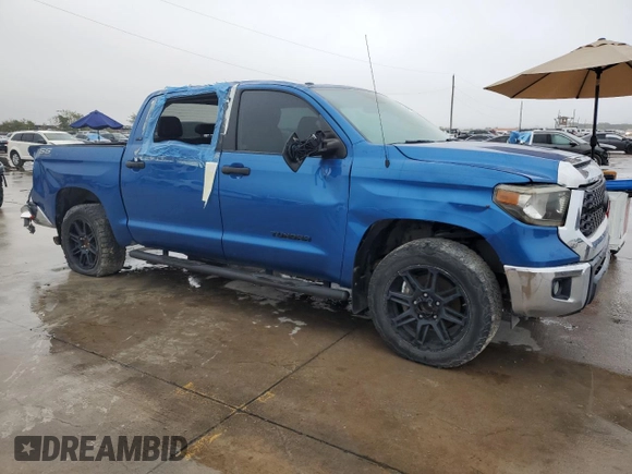 2018 Toyota Tundra 2WD SR5 with VIN 5TFEM5F18JX129250, listed as a Copart auction lot 79413514 with 83,064 mi miles and Salvage Title. Bid and sale history available at carsss.com. Image 4.