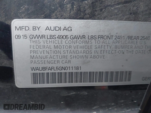 2016 Audi A4 Premium with VIN WAUBFAFL5GN011181, listed as a IAAI auction lot 40725757 with 86,435 mi miles. Bid and sale history available at carsss.com. Image 9.