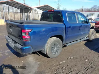 2022 Nissan Frontier SV z VIN 1N6ED1EJ6NN641551, wystawiony jako IAAI lot #41395093 z przebiegiem 61 796 mil mil oraz . Historia ofert i sprzedaży dostępna na DreamBid. Obrazek 4.
