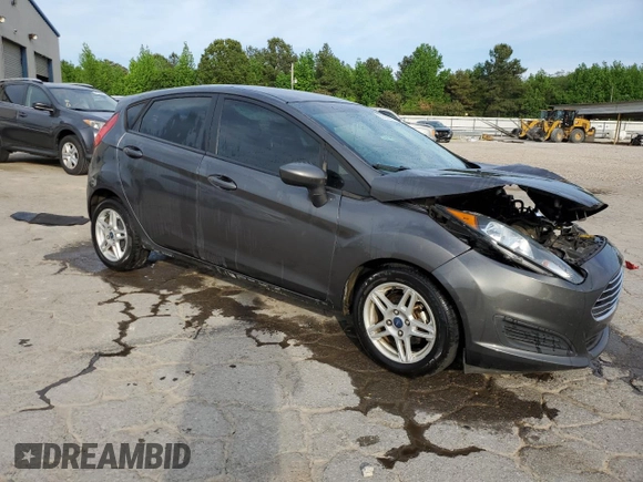 2019 Ford Fiesta SE z VIN 3FADP4EJ4KM115566, wystawiony jako Copart lot #55336615 z przebiegiem 202 912 mil mil oraz Szkoda całkowita • Salvage title. Historia ofert i sprzedaży dostępna na DreamBid. Obrazek 4.