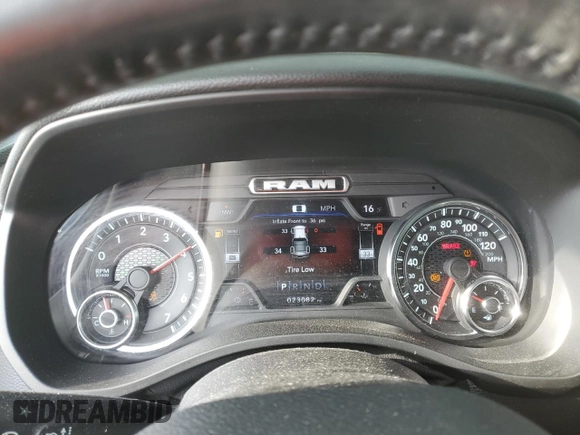 2022 Ram 1500 Big Horn with VIN 1C6SRFMTXNN142413, listed as a Copart auction lot 45535815 with 23,082 mi miles and Clean title. Bid and sale history available at DreamBid. Image 9.