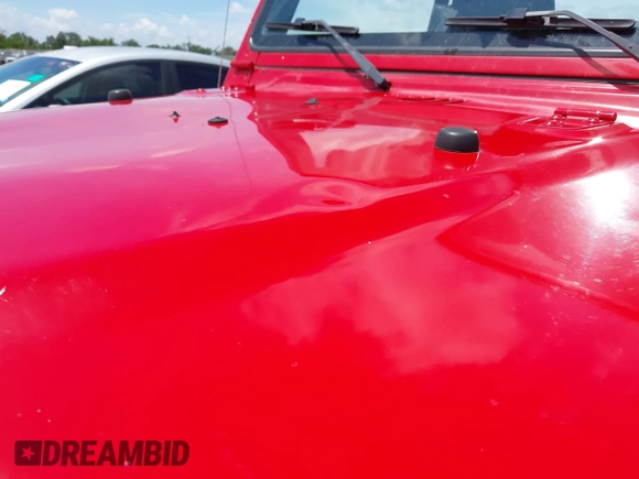 2003 Jeep Wrangler SE z VIN 1J4FA29113P323655, wystawiony jako IAAI lot #42704498 z przebiegiem 189 763 mil mil oraz . Historia ofert i sprzedaży dostępna na DreamBid. Obrazek 6.
