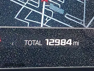 2024 BMW M3 Competition xDrive z VIN WBS43AY0XRFS26150, wystawiony jako IAAI lot #41396512 z przebiegiem 12 984 mil mil oraz . Historia ofert i sprzedaży dostępna na DreamBid. Obrazek 15.