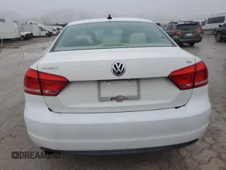 2012 Volkswagen Passat SE z VIN 1VWBH7A37CC030518, wystawiony jako Copart lot #86875014 z przebiegiem 136 259 mil mil oraz Czysty tytuł • Clean title. Historia ofert i sprzedaży dostępna na DreamBid. Obrazek 6.