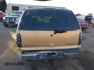 2001 Chevrolet Tahoe LT with VIN 1GNEK13TX1J132956, listed as a IAAI auction lot 41384620 with Not Provided miles. Bid and sale history available at carsss.com. Image 16.