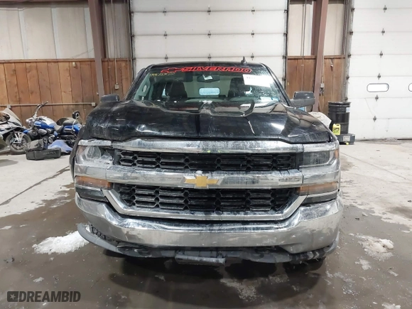 2018 Chevrolet Silverado 1500 LT with VIN 1GCVKREC1JZ311828, listed as a IAAI auction lot 41515677 with 177,667 mi miles. Bid and sale history available at carsss.com. Image 12.