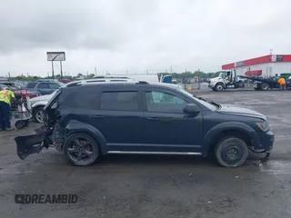 2018 Dodge Journey Crossroad with VIN 3C4PDDGGXJT514620, listed as a IAAI auction lot 42117159 with 110,252 mi miles. Bid and sale history available at carsss.com. Image 13.