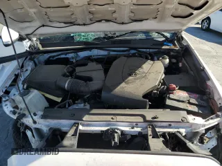 2020 Toyota Tacoma SR5 with VIN 3TMAZ5CN8LM115056, listed as a Copart auction lot 46948805 with 87,713 mi miles and Salvage title. Bid and sale history available at DreamBid. Image 11.