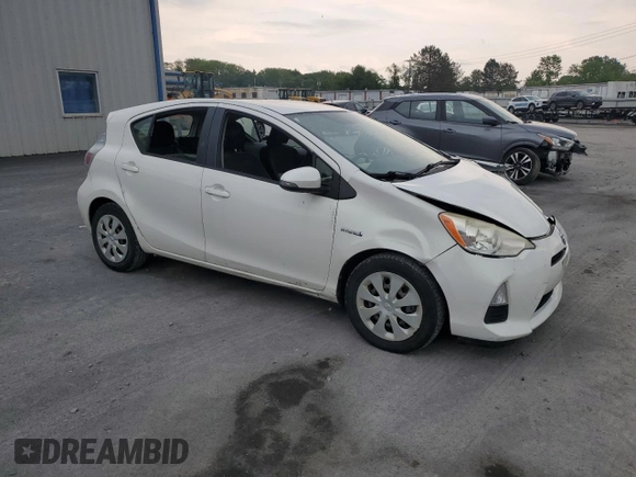 2012 Toyota Prius One z VIN JTDKDTB3XC1509615, wystawiony jako Copart lot #59868725 z przebiegiem Nie podano mil oraz Szkoda całkowita • Salvage title. Historia ofert i sprzedaży dostępna na DreamBid. Obrazek 4.