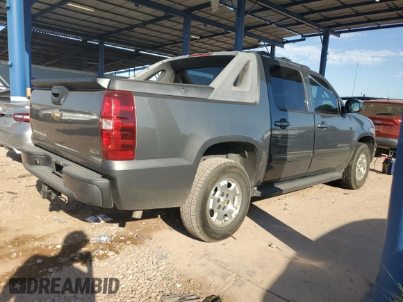 2011 Chevrolet Avalanche LS with VIN 3GNMCEE00BG100796, listed as a Copart auction lot 73812144 with 216,694 mi miles and Salvage Title. Bid and sale history available at carsss.com. Image 3.