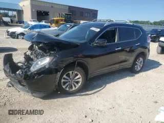 2016 Nissan Rogue SV with VIN KNMAT2MV0GP674938, listed as a Copart auction lot 62122824 with 0 mi miles and Salvage Title. Bid and sale history available at carsss.com. Image 1.