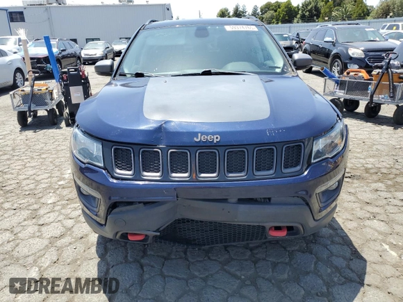 2019 Jeep Compass Trailhawk z VIN 3C4NJDDB0KT721477, wystawiony jako Copart lot #59374765 z przebiegiem 114 052 mil mil oraz Czysty tytuł • Clean title. Historia ofert i sprzedaży dostępna na DreamBid. Obrazek 5.