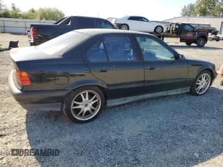 1995 BMW 3 Series 325i with VIN WBACB4320SFM25551, listed as a Copart auction lot 67548604 with 209,149 mi miles and Clean Title. Bid and sale history available at carsss.com. Image 3.