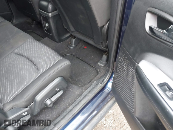 2017 Dodge Journey SE with VIN 3C4PDCAB9HT590394, listed as a IAAI auction lot 41838214 with 71,442 mi miles and . Bid and sale history available at DreamBid. Image 8.