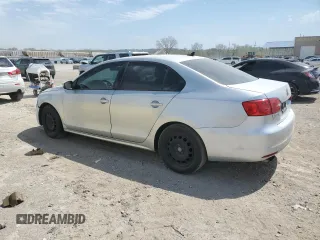 2014 Volkswagen Jetta Sedan SE with VIN 3VWD17AJ3EM284708, listed as a Copart auction lot 53625995 with 124,672 mi miles and Clean Title. Bid and sale history available at carsss.com. Image 2.