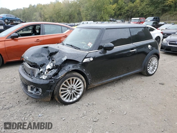 2012 MINI Hardtop S with VIN WMWSV3C58CT386573, listed as a Copart auction lot 61145045 with 35,714 mi miles and Non repairable. Bid and sale history available at DreamBid. Image 1.