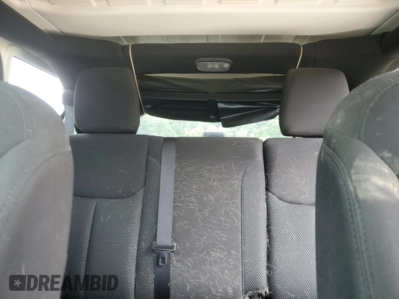 2016 Jeep Wrangler Unlimited Sport with VIN 1C4BJWDG1GL165418, listed as a Copart auction lot 61364095 with 123,772 mi miles and Salvage title. Bid and sale history available at DreamBid. Image 10.