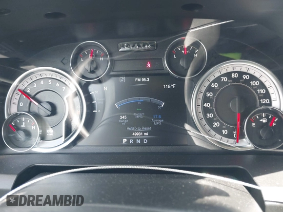 2023 Ram 1500 SLT z VIN 1C6RR7LG0PS517769, wystawiony jako IAAI lot #42451307 z przebiegiem 49 931 mil mil oraz . Historia ofert i sprzedaży dostępna na DreamBid. Obrazek 7.
