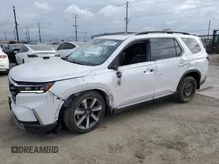 2023 Honda Pilot Elite with VIN 5FNYG1H8XPB016782, listed as a Copart auction lot 53682855 with 28,730 mi miles and Salvage Title. Bid and sale history available at carsss.com. Image 1.