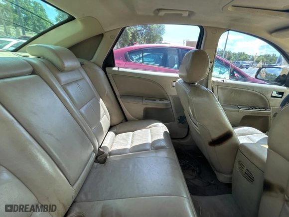 2005 Ford Five Hundred SEL with VIN 1FAFP24185G146669, listed as a Copart auction lot 51990845 with 999,999 mi miles and Clean Title. Bid and sale history available at carsss.com. Image 6.