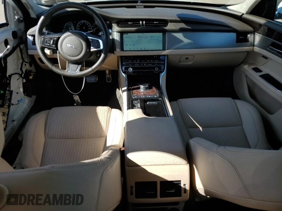 2020 Jaguar XF with VIN SAJBK4FX5LCY83189, listed as a Copart auction lot 47602005 with 10,708 mi miles and Salvage Title. Bid and sale history available at DreamBid. Image 8.