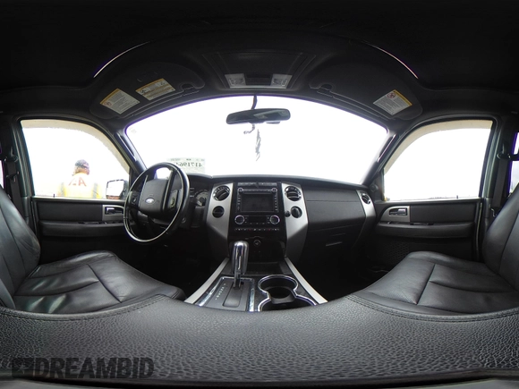 2013 Ford Expedition Limited с VIN 1FMJU1K58DEF53023, выставлен на аукционе IAAI как лот 41719645 с пробегом 113 824 миль миль и . История ставок и продаж доступна на DreamBid. Изображение 18.
