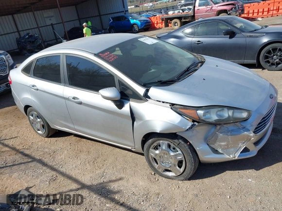 2016 Ford Fiesta S z VIN 3FADP4AJ2GM138776, wystawiony jako IAAI lot #41879870 z przebiegiem 83 769 mil mil oraz . Historia ofert i sprzedaży dostępna na DreamBid. Obrazek 13.