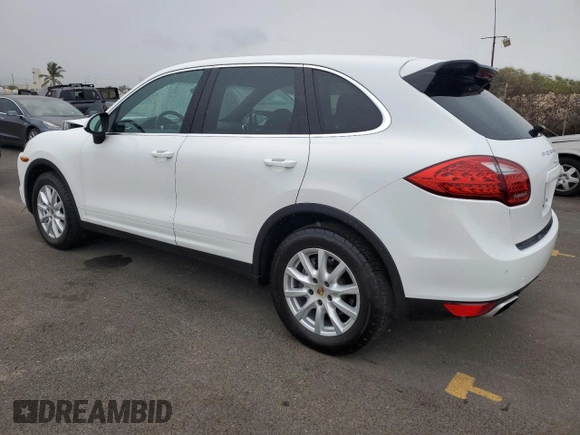 2014 Porsche Cayenne with VIN WP1AA2A21ELA96609, listed as a Copart auction lot 45819215 with 37,746 mi miles and Salvage Title. Bid and sale history available at DreamBid. Image 2.