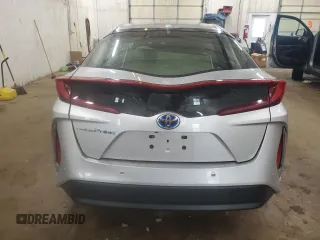 2017 Toyota Prius Plus z VIN JTDKARFP9H3034575, wystawiony jako Copart lot #57501125 z przebiegiem 82 647 mil mil oraz Szkoda całkowita • Salvage title. Historia ofert i sprzedaży dostępna na DreamBid. Obrazek 6.