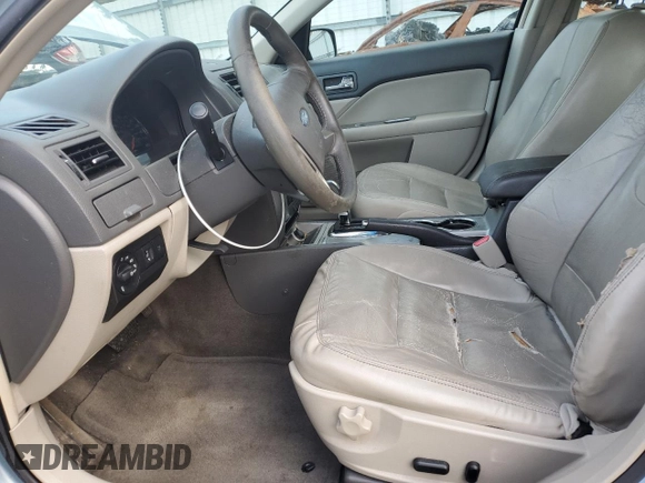 2010 Ford Fusion Hybrid с VIN 3FADP0L38AR185666, выставлен на аукционе Copart как лот 60418745 с пробегом 183 866 миль миль и Чистый • Clean title. История ставок и продаж доступна на DreamBid. Изображение 7.
