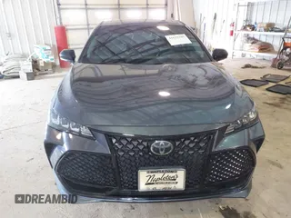 2019 Toyota Avalon XLE with VIN 4T1BZ1FBXKU008160, listed as a IAAI auction lot 41629105 with 116,624 mi miles. Bid and sale history available at carsss.com. Image 13.