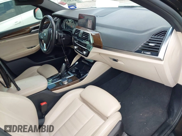 2019 BMW X4 xDrive30i с VIN 5UXUJ3C57KLG53175, выставлен на аукционе IAAI как лот 42087784 с пробегом 91 709 миль миль и . История ставок и продаж доступна на DreamBid. Изображение 5.