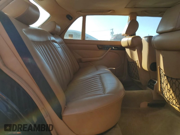 1986 Mercedes-Benz 560 with VIN WDBCA39DXGA233159, listed as a Copart auction lot 78498894 with 96,308 mi miles and Salvage Title. Bid and sale history available at DreamBid. Image 10.