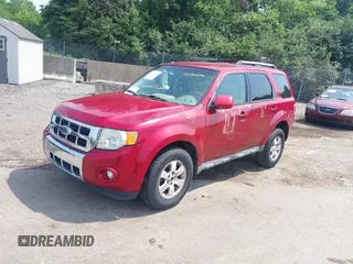 2010 Ford Escape Limited z VIN 1FMCU0E74AKA03606, wystawiony jako IAAI lot #42491206 z przebiegiem 106 749 mil mil oraz . Historia ofert i sprzedaży dostępna na DreamBid. Obrazek 2.