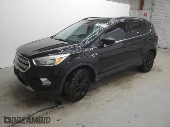 2018 Ford Escape SE with VIN 1FMCU0GD9JUC10886, listed as a Copart auction lot 49405045 with 47,165 mi miles and Clean Title. Bid and sale history available at carsss.com. Image 1.