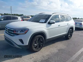 2023 Volkswagen Atlas SE с VIN 1V2WR2CA3PC546489, выставлен на аукционе IAAI как лот 40277996 с пробегом 22 459 миль миль и . История ставок и продаж доступна на DreamBid. Изображение 17.