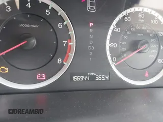 2008 Honda Accord LX z VIN 1HGCP26308A139882, wystawiony jako IAAI lot #42320094 z przebiegiem 166 944 mil mil oraz . Historia ofert i sprzedaży dostępna na DreamBid. Obrazek 7.