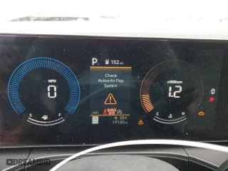 2024 Hyundai Santa Fe SE with VIN 5NMP1DGL2RH035865, listed as a Copart auction lot 84512534 with 19,130 mi miles and Salvage Title. Bid and sale history available at carsss.com. Image 9.