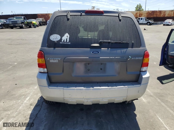 2005 Ford Escape Hybrid with VIN 1FMCU95H35KC95221, listed as a Copart auction lot 67789924 with 169,260 mi miles and Clean Title. Bid and sale history available at carsss.com. Image 6.