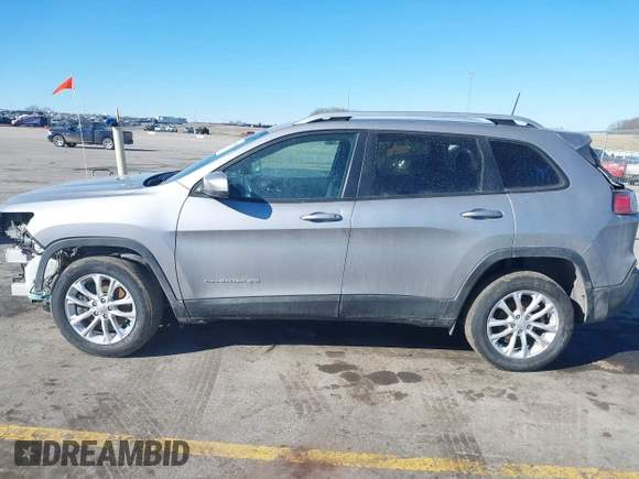 2020 Jeep Cherokee Latitude with VIN 1C4PJLCB0LD536471, listed as a IAAI auction lot 41680568 with 150,397 mi miles and . Bid and sale history available at DreamBid. Image 14.