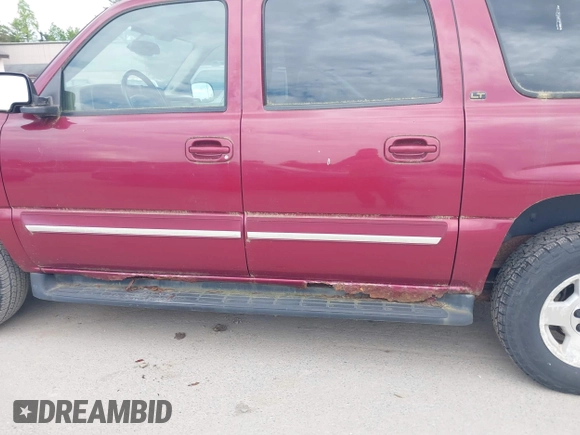 2006 Chevrolet Suburban LS z VIN 1GNFK16Z96J168813, wystawiony jako IAAI lot #42392803 z przebiegiem 163 052 mil mil oraz . Historia ofert i sprzedaży dostępna na DreamBid. Obrazek 6.