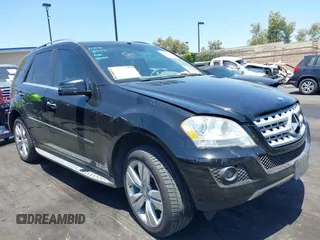 2011 Mercedes-Benz M 350 with VIN 4JGBB5GB8BA670699, listed as a IAAI auction lot 42659261 with 155,971 mi miles and . Bid and sale history available at DreamBid. Image 1.