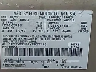 2000 Ford F-350 XL with VIN 1FTSW31F4YEB27196, listed as a IAAI auction lot 41975971 with 262,435 mi miles and . Bid and sale history available at DreamBid. Image 9.